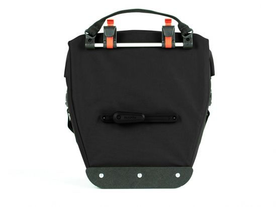 BISAGA BLACK 22L RESTRAP