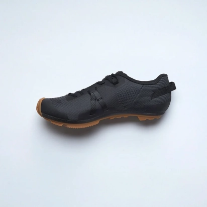 SHOES DISTANZA CARBON CINDER BLACK UDOG