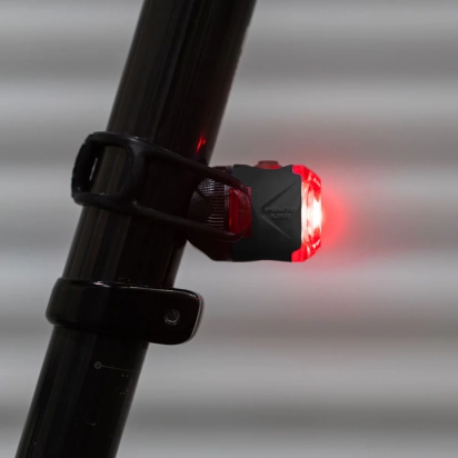 LIGHT REAR FEMTO USB C DRIVE BLACK LEZYNE