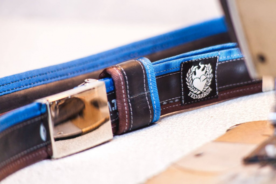 BELT TUBE BLUE/DARK BROWN FELVARROM