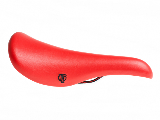 SADDLE FLY RED BLB