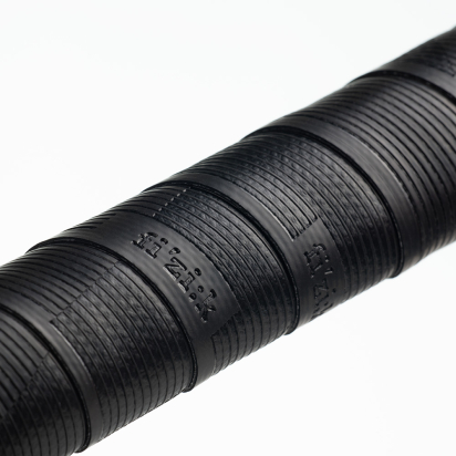 TRAKA ZA VOLAN VENTO SOLOCUSH 2.7MM TACKY BLACK FIZIK
