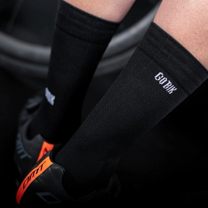 SOCKS UNISEX IRO 2.0 BLACK LOGO GOBIK