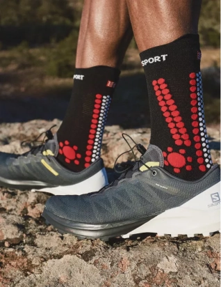 ČARAPE RACING PRO 4.0 TRAIL BLACK/RED COMPRESSPORT