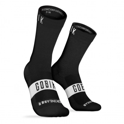 SOCKS UNISEX PURE BLACK GOBIK