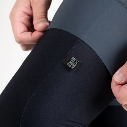 KNEE PADS TERMICA HARU PITCH BLACK GOBIK