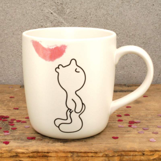 CUP MR. P KISS DIT