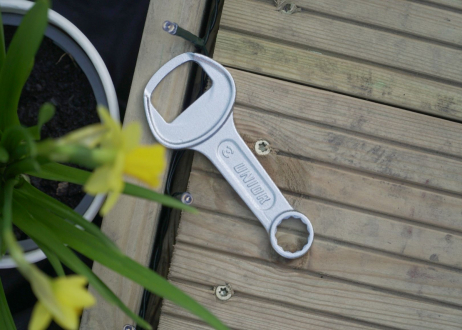 BOTTLE OPENER TOOL UNIOR